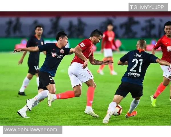 武汉足球队以89分领跑挑战赛积分榜展现强劲实力和夺冠希望